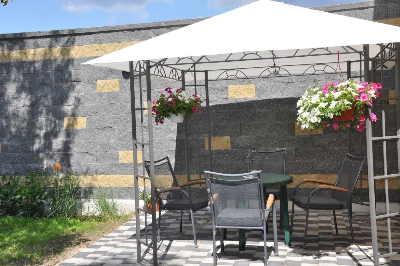 Be Well 3-rooms With Parking And Garden Apartament Warszawa